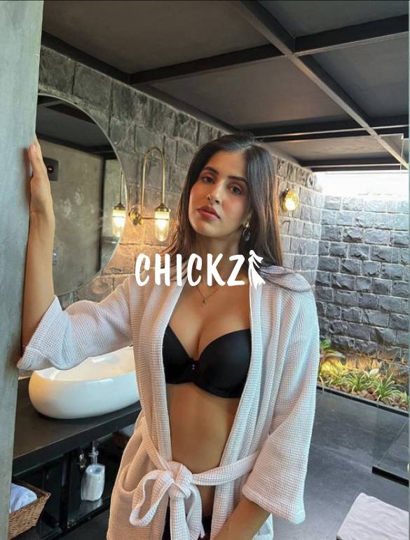 High-Class Noida call girl with low rate and full safe and secure