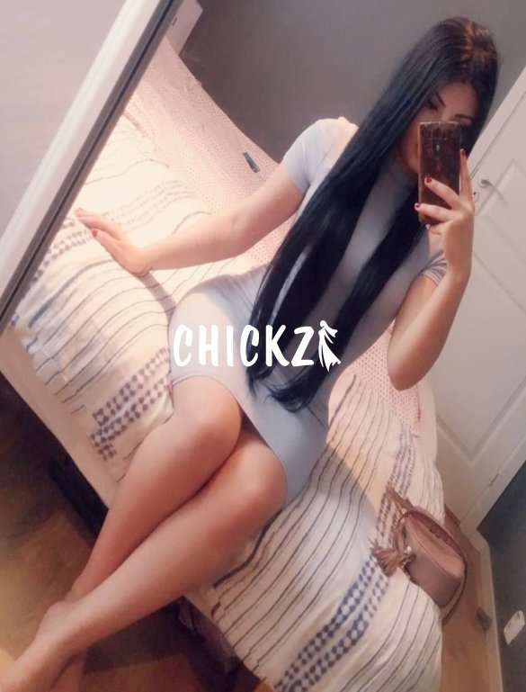 Real Delhi Call Girl offers Service 100% Genuine Only Cash Payment