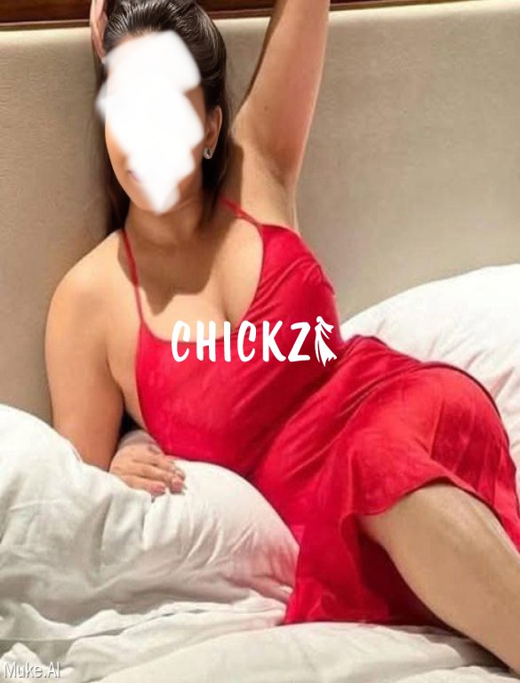 Vip top model educated college student call girl Soniya Kimari