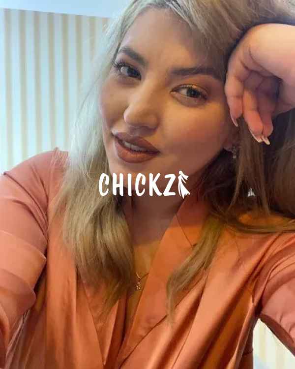 Passionate Call Girls in Mumbai for Private Escort Services