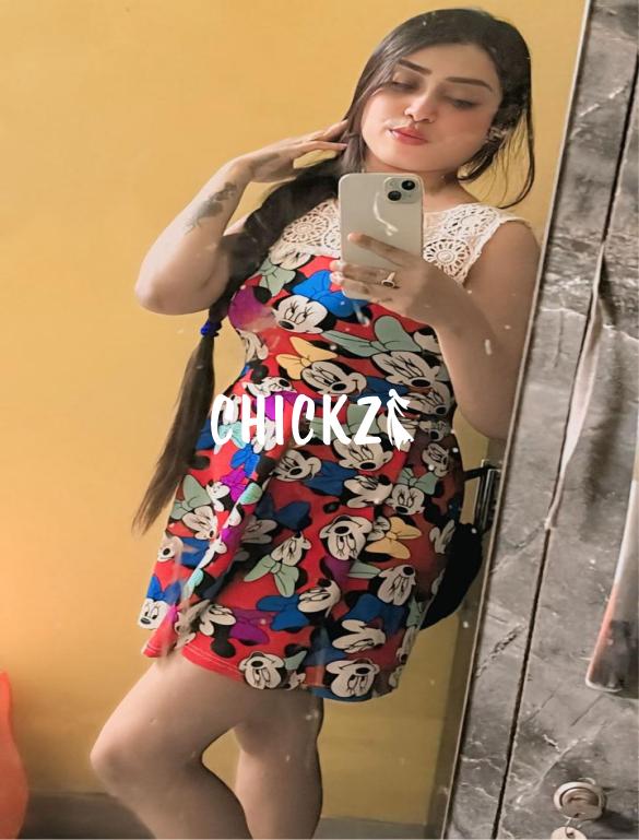 Pune best independent door stop call girl service