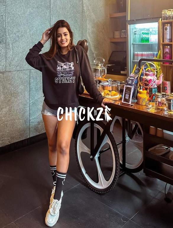 I am Mihika Patel, a 25-year-old independent call girl