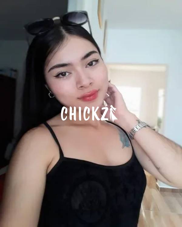 Call me I will drive you crazy with pleasure with my soft body