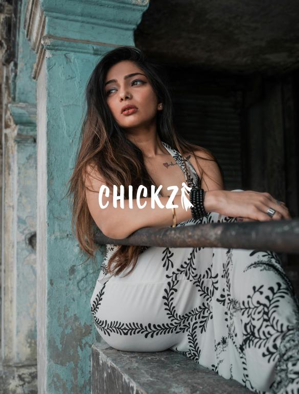 High-Class Call Girl In Alam Bagh Escorts Service