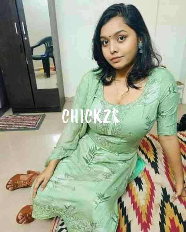 Affordable independent call girls in Agra for best experience