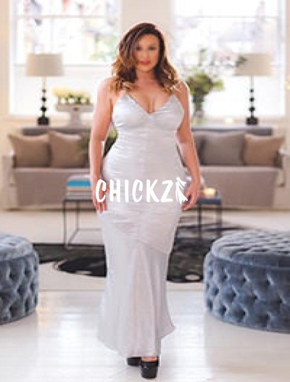 Ahmedabad call girls Meet Puja a newly married call girl